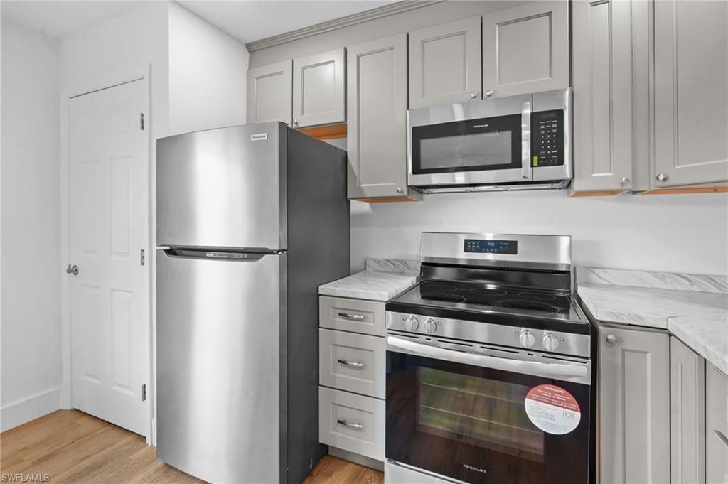 Interior, Kitchen, Stainless Steel Appliances, Wood Texture Flooring
