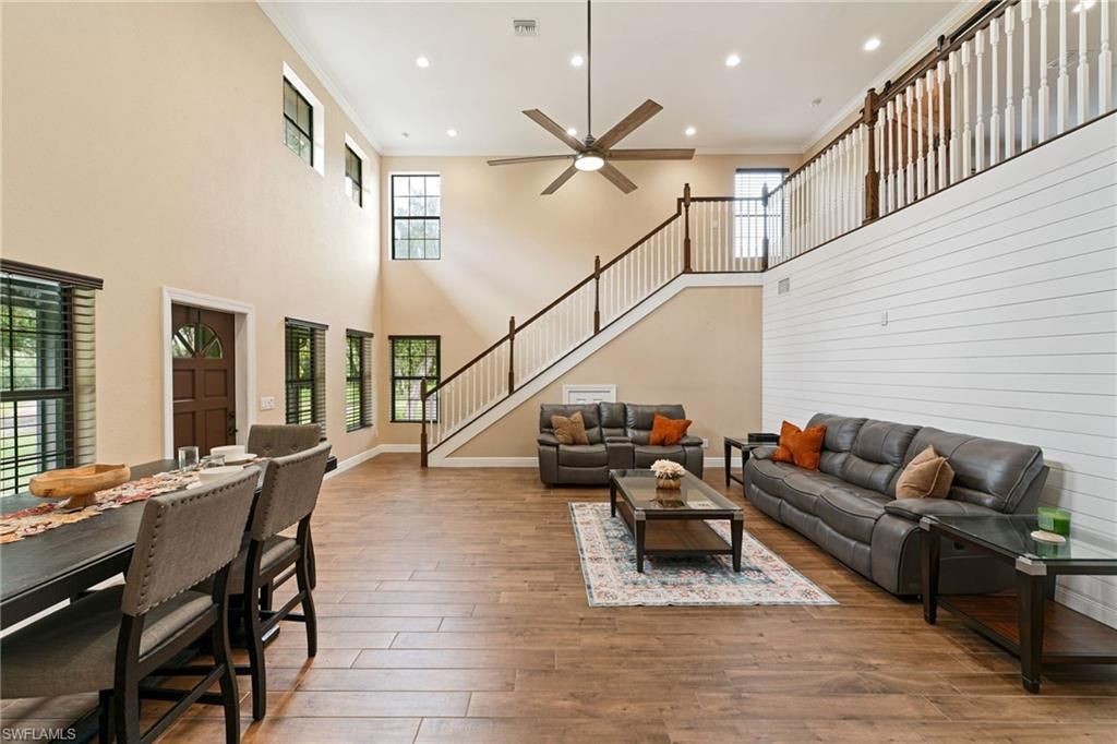Dining room, Interior, Living room, Recessed Lighting, Wood Texture Flooring