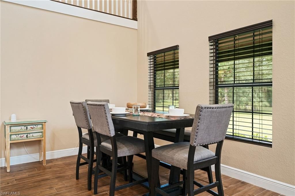 Dining room, Interior, Wood Texture Flooring