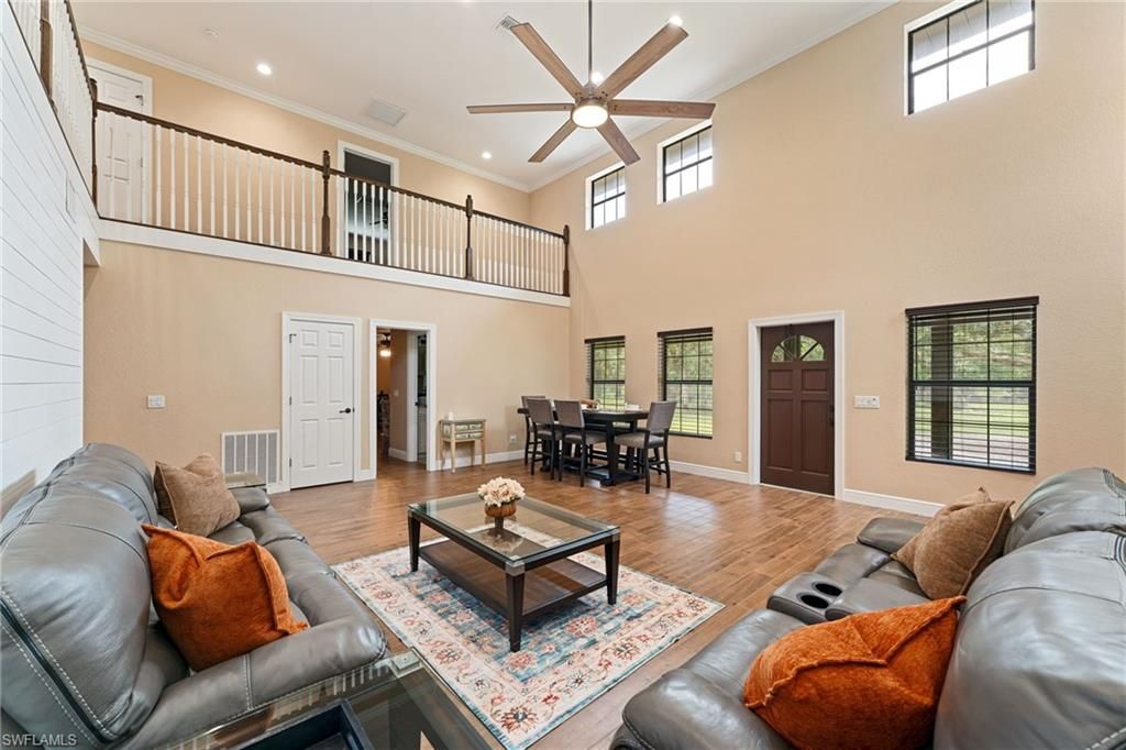 Dining room, Interior, Living room, Recessed Lighting, Wood Texture Flooring