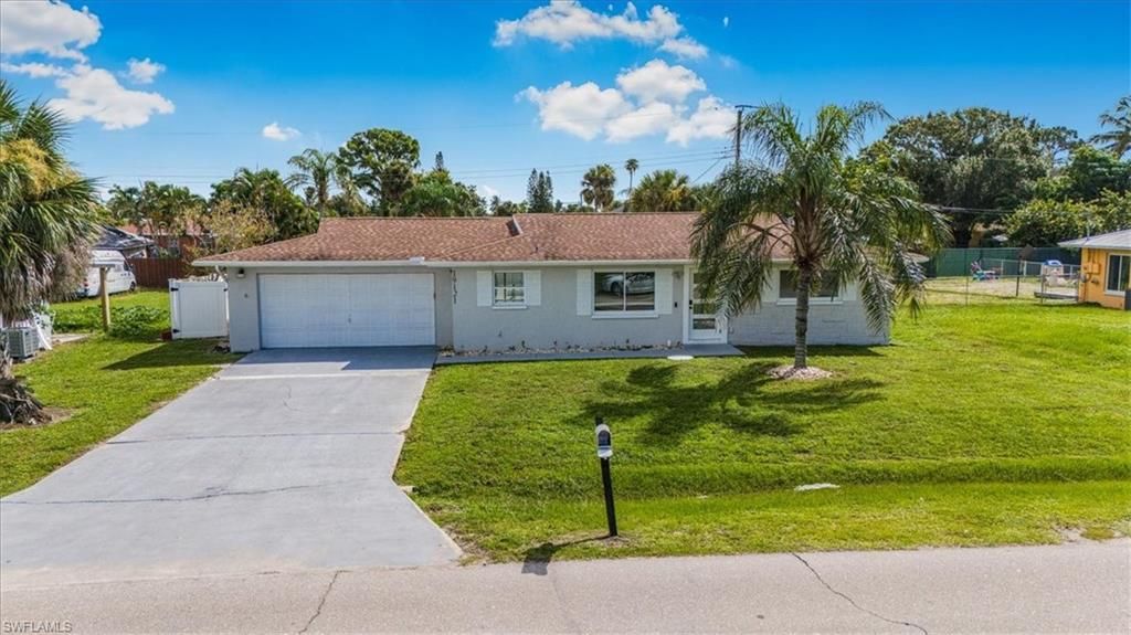 Attached, Backyard, Exterior, Facade, Ranch