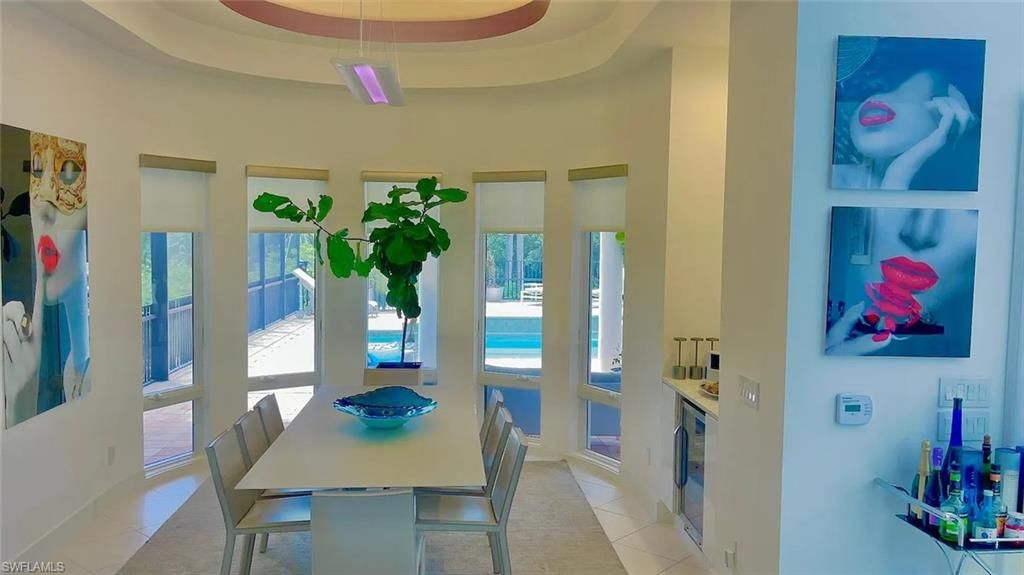 Dining room, Interior, Pendant Lights, Water