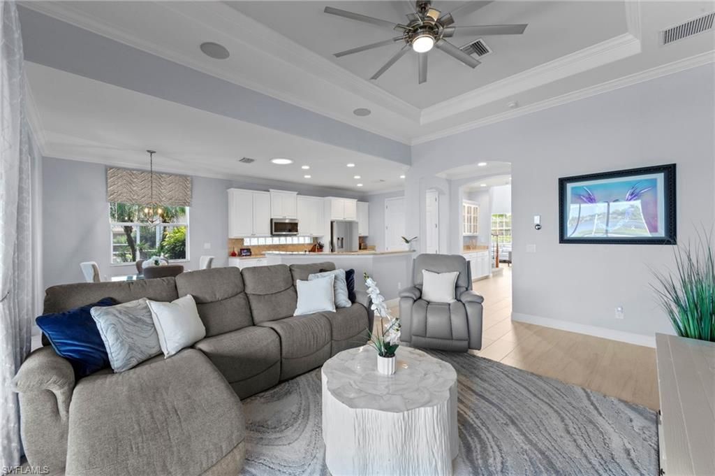 Dining room, Interior, Kitchen, Living room, Pendant Lights, Recessed Lighting, Stainless Steel Appliances, Wood Texture Flooring