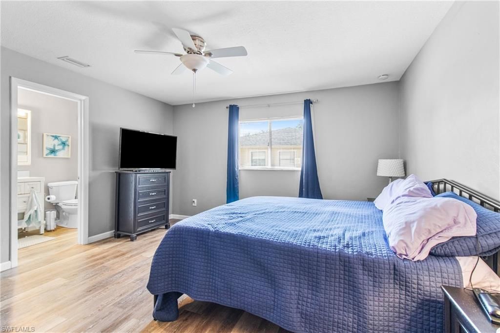 Bathroom, Bedroom, Interior, Wood Texture Flooring