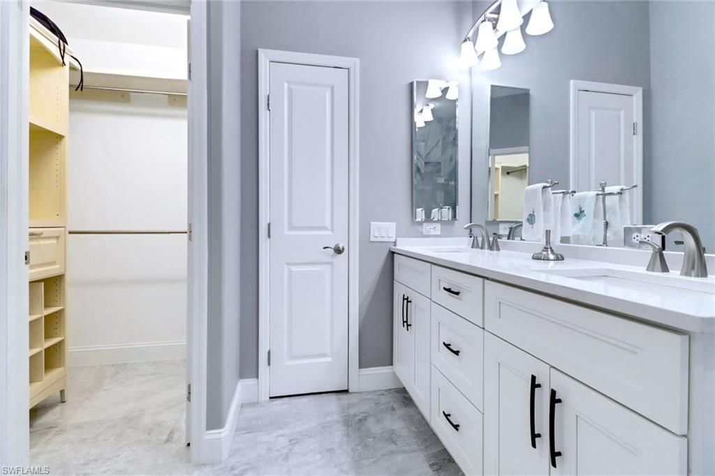 Bathroom, Dual Sink Vanities, Interior, Marble