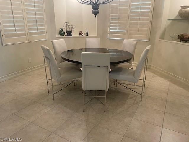 Dining room, Interior