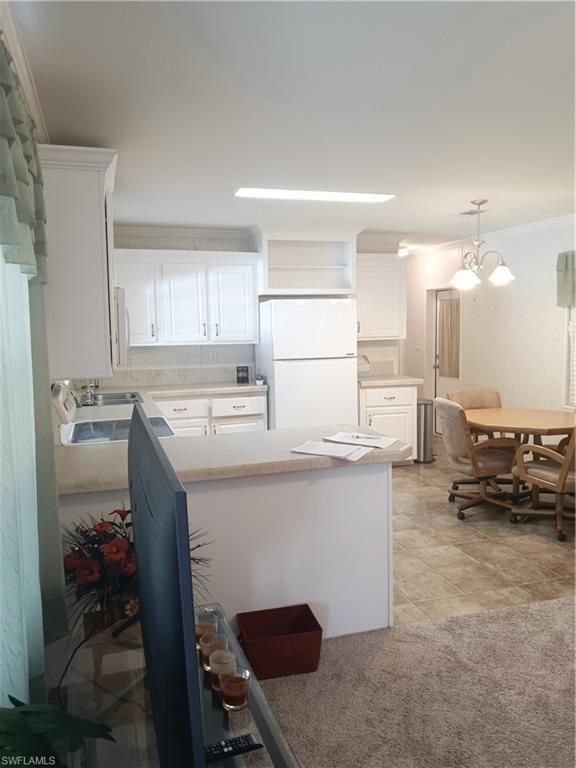 Dining room, Interior, Kitchen, Pendant Lights