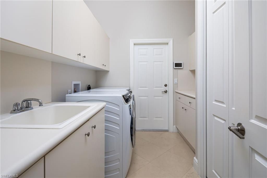 Interior, Washer