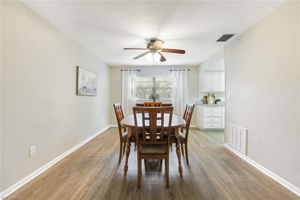 Dining room, Interior, Wood Texture Flooring