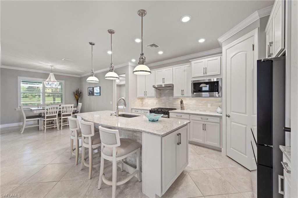 Dining room, Interior, Kitchen, Pendant Lights, Recessed Lighting