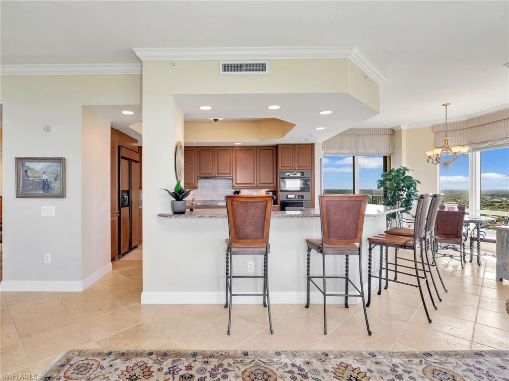 Chandelier, Dining room, Interior, Kitchen, Pendant Lights, Recessed Lighting, Stainless Steel Appliances, Water