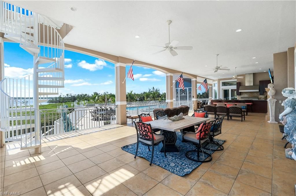 Dining room, Exterior, Interior, Recessed Lighting