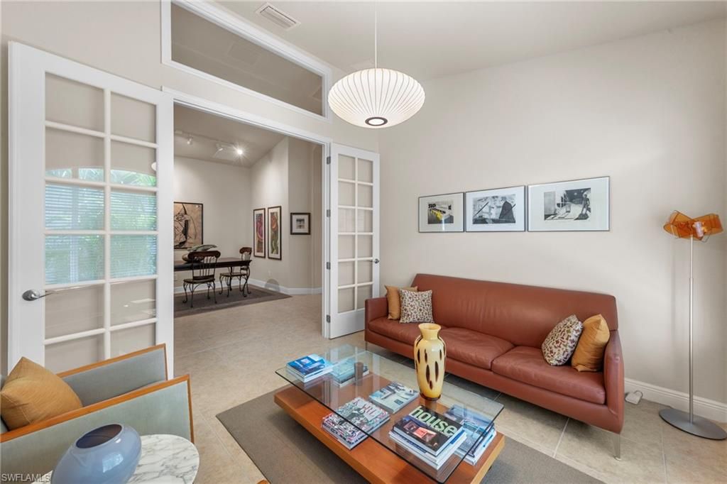 Dining room, Interior, Living room, Pendant Lights