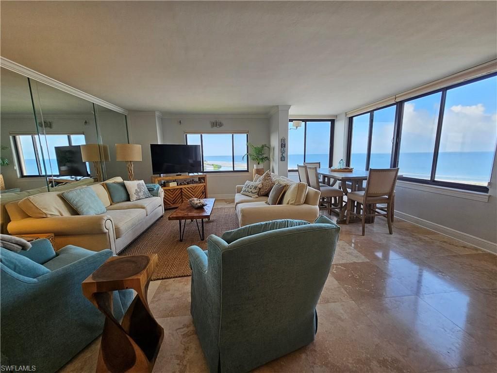 Dining room, Interior, Living room, Water
