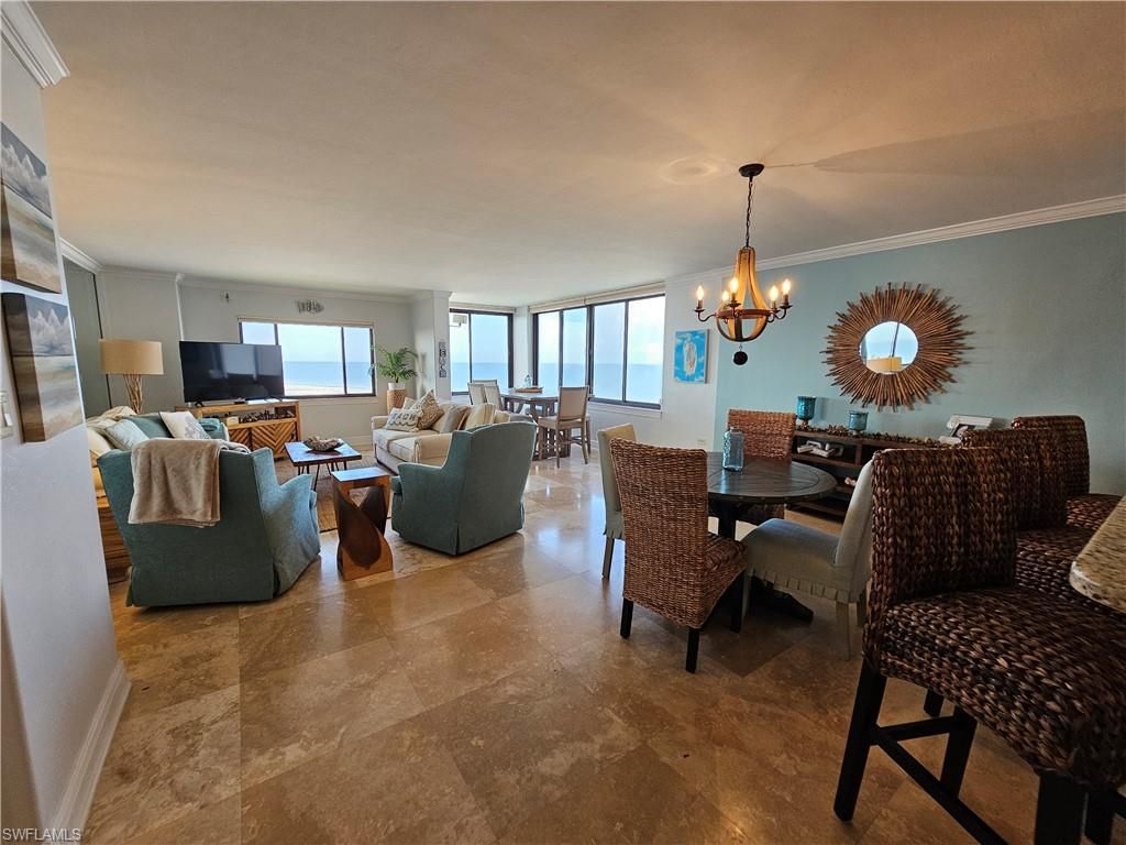 Chandelier, Dining room, Interior, Living room, Water