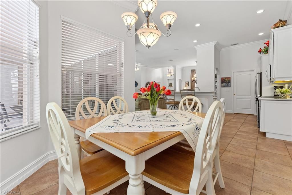 Chandelier, Dining room, Interior, Kitchen, Recessed Lighting