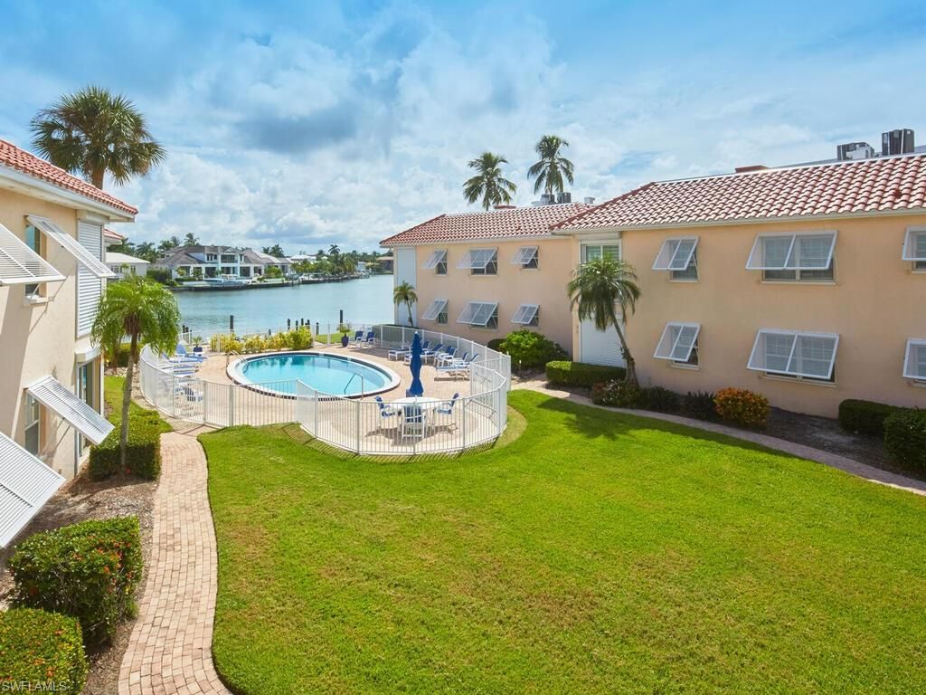 Backyard, Exterior, Pool, Water