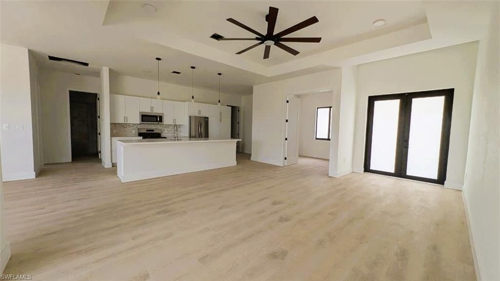 Empty room, Interior, Kitchen, Pendant Lights, Wood Texture Flooring