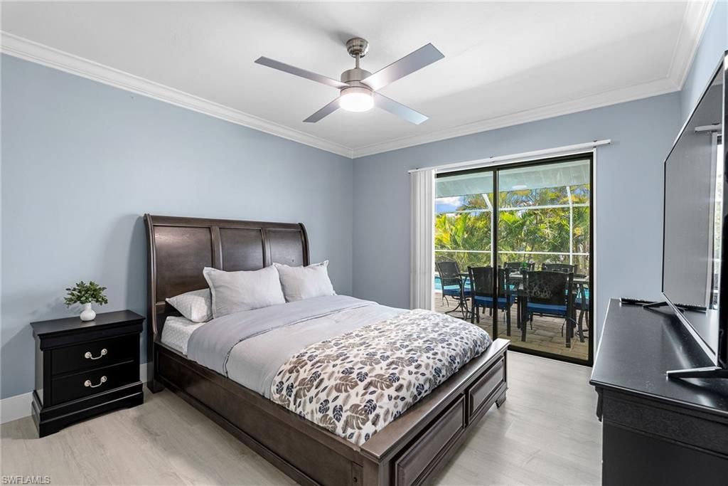 Bedroom, Dining room, Interior, Wood Texture Flooring