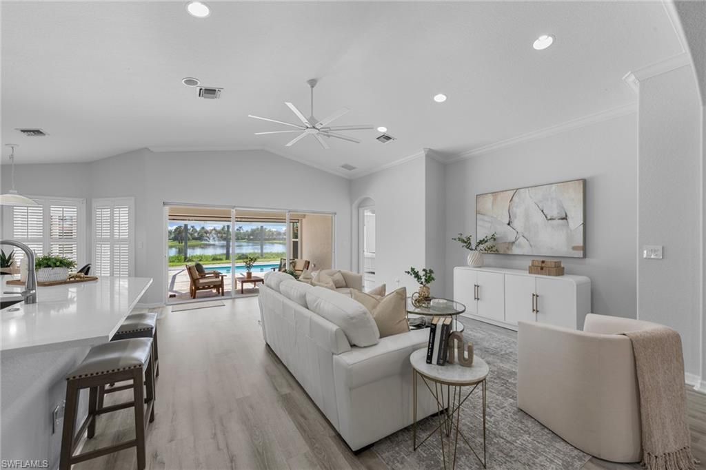 Interior, Living room, Pendant Lights, Recessed Lighting, Wood Texture Flooring