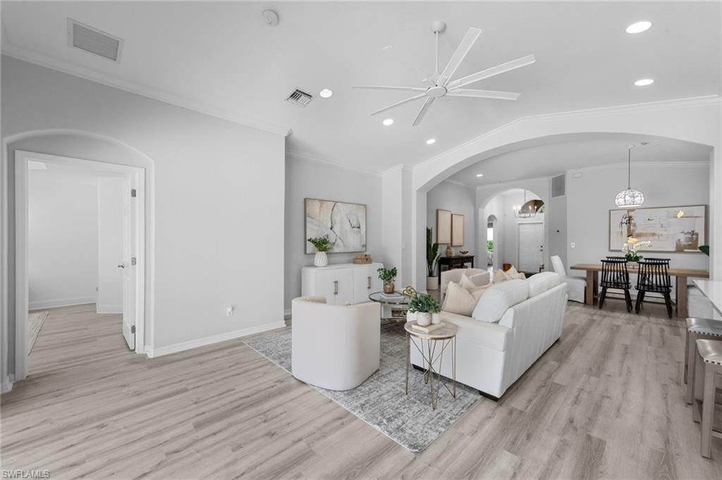 Dining room, Interior, Living room, Pendant Lights, Recessed Lighting, Wood Texture Flooring