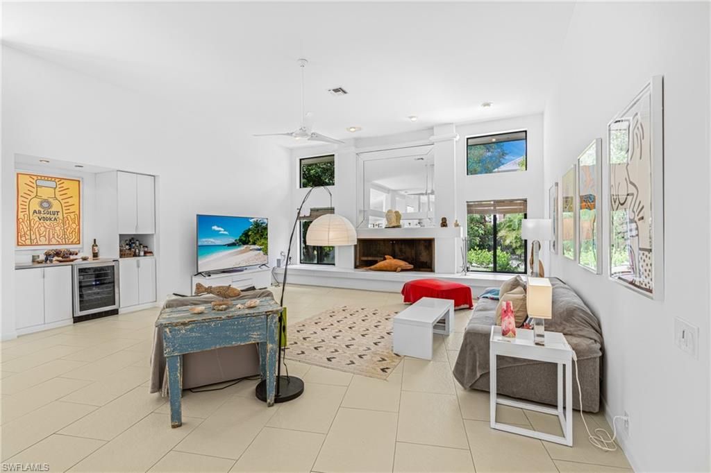 Fireplace, Interior, Living room, Recessed Lighting