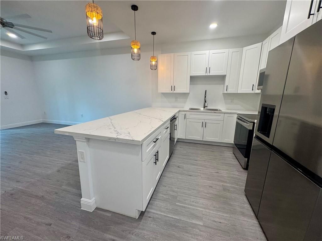 Interior, Kitchen, Pendant Lights, Recessed Lighting, Wood Texture Flooring
