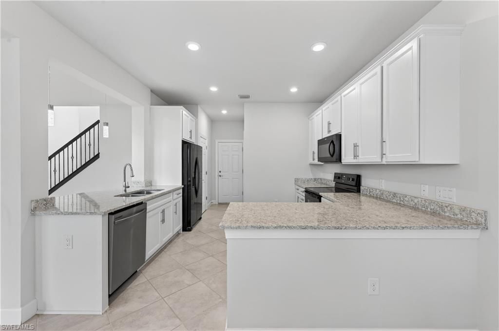 Interior, Kitchen, Pendant Lights, Recessed Lighting