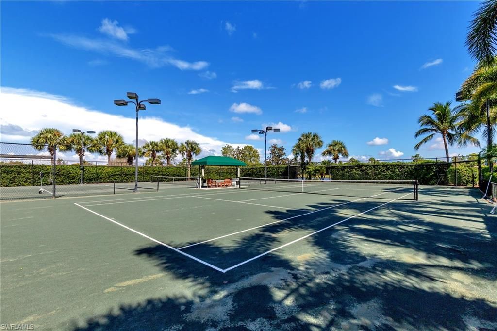 Exterior, Tennis Courts