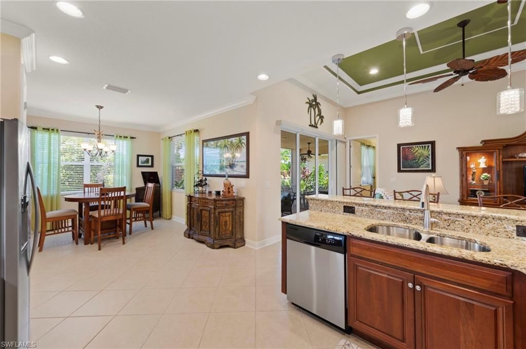 Chandelier, Dining room, Interior, Kitchen, Pendant Lights, Recessed Lighting