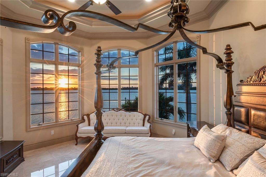 Bedroom, Interior, Recessed Lighting, Water