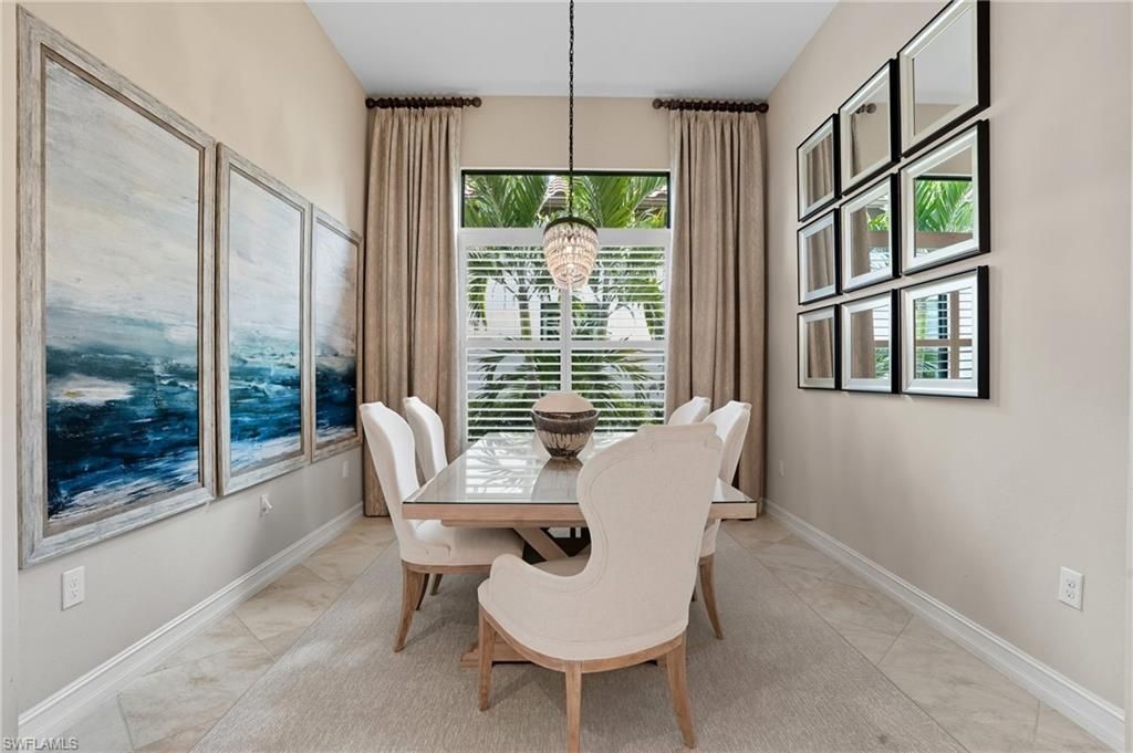 Dining room, Interior, Pendant Lights