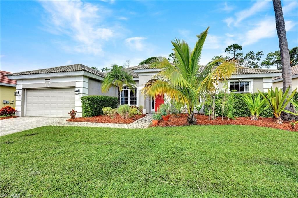 Attached, Backyard, Exterior, Facade, Mediterranean