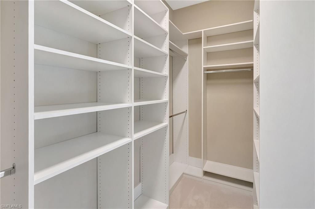 Interior, Walk-in Closets