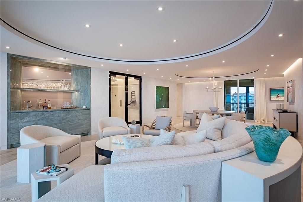 Dining room, Interior, Living room, Pendant Lights, Recessed Lighting