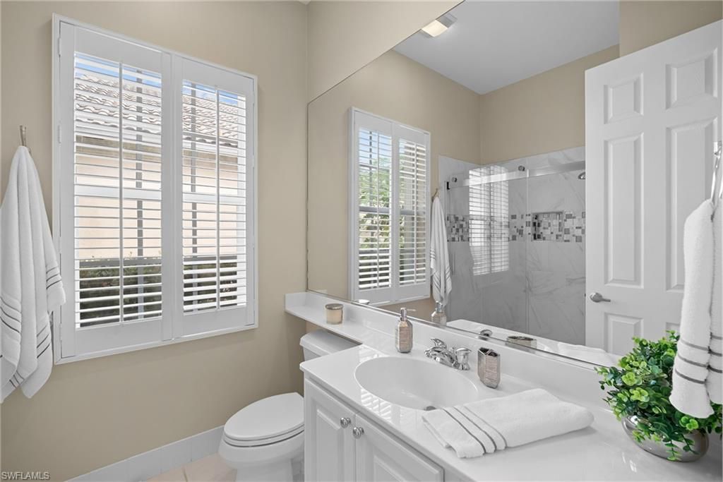 Bathroom, Interior, Marble Walls