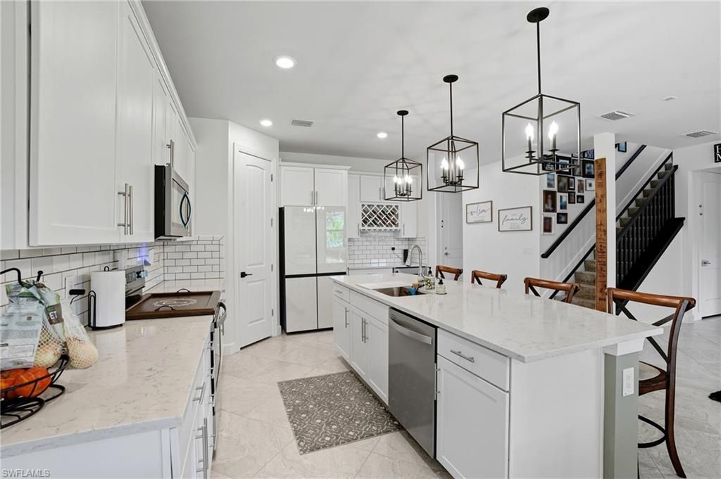 Interior, Kitchen, Pendant Lights, Recessed Lighting, Stainless Steel Appliances