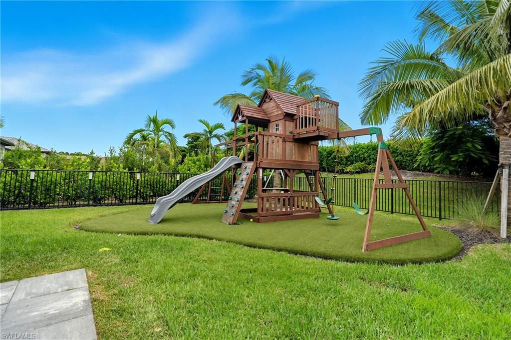 Backyard, Exterior, Playground