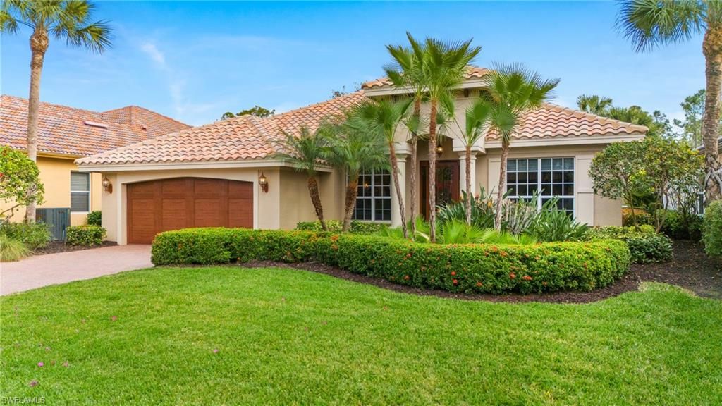 Attached, Backyard, Exterior, Facade, Mediterranean