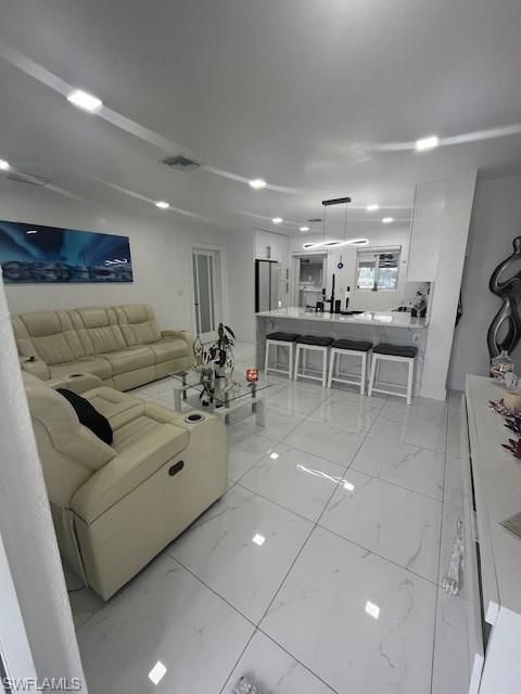 Interior, Kitchen, Living room, Marble, Pendant Lights, Recessed Lighting