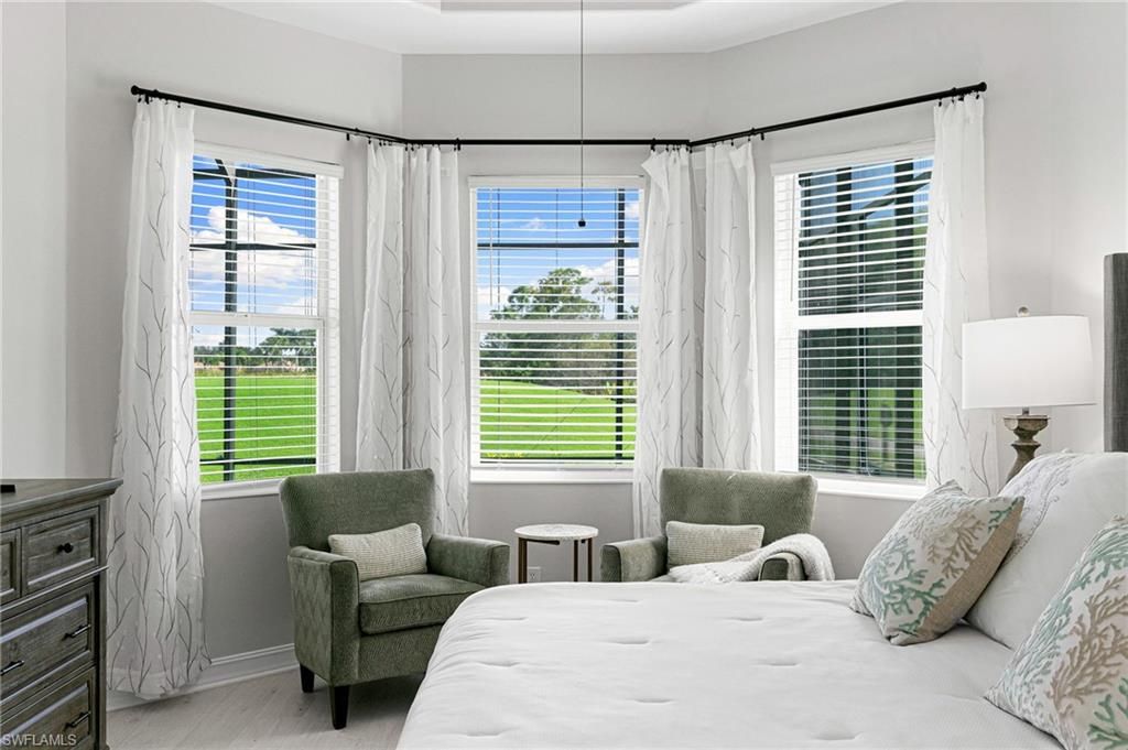 Bedroom, Interior, Pendant Lights