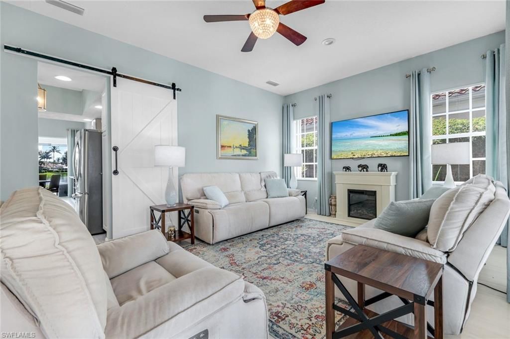 Fireplace, Interior, Living room, Recessed Lighting