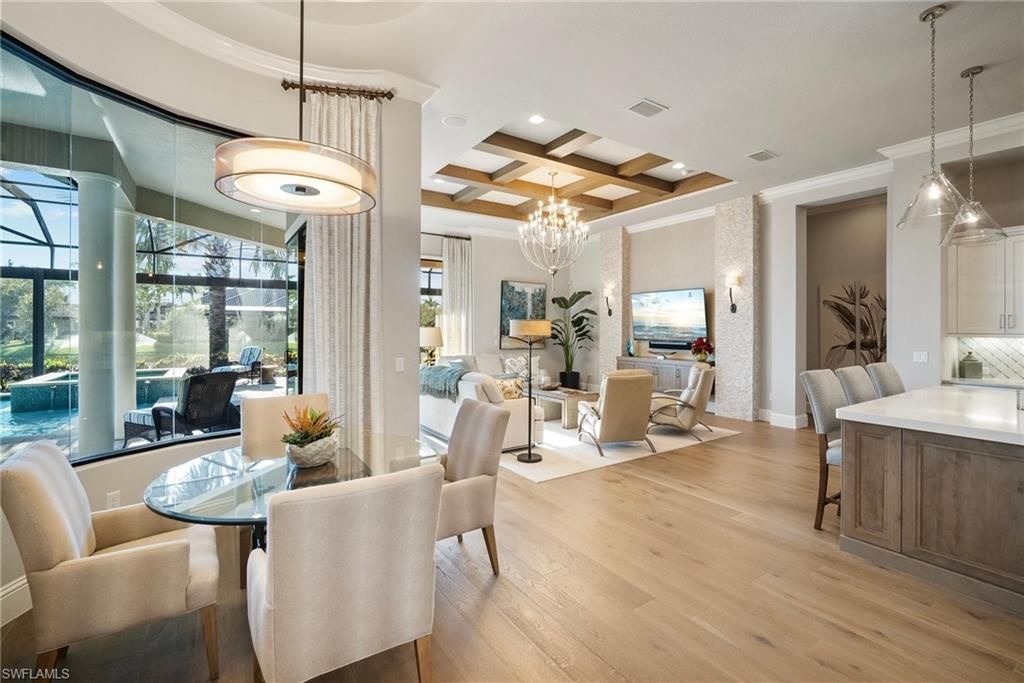 Chandelier, Dining room, Interior, Living room, Pendant Lights, Recessed Lighting, Wood Texture Flooring