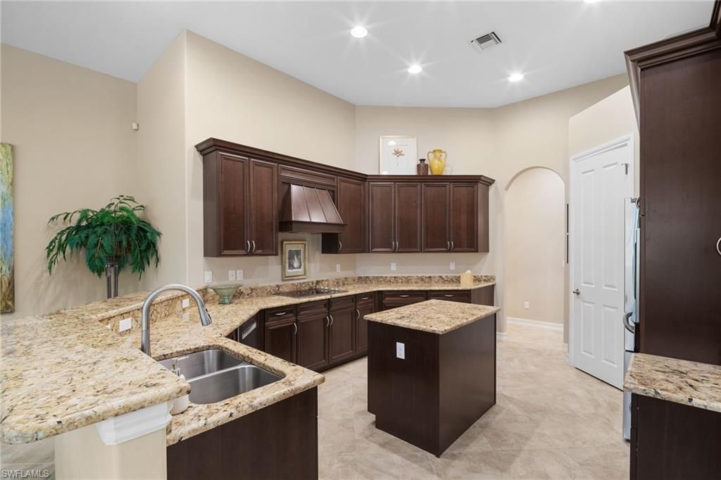 Interior, Kitchen, Recessed Lighting