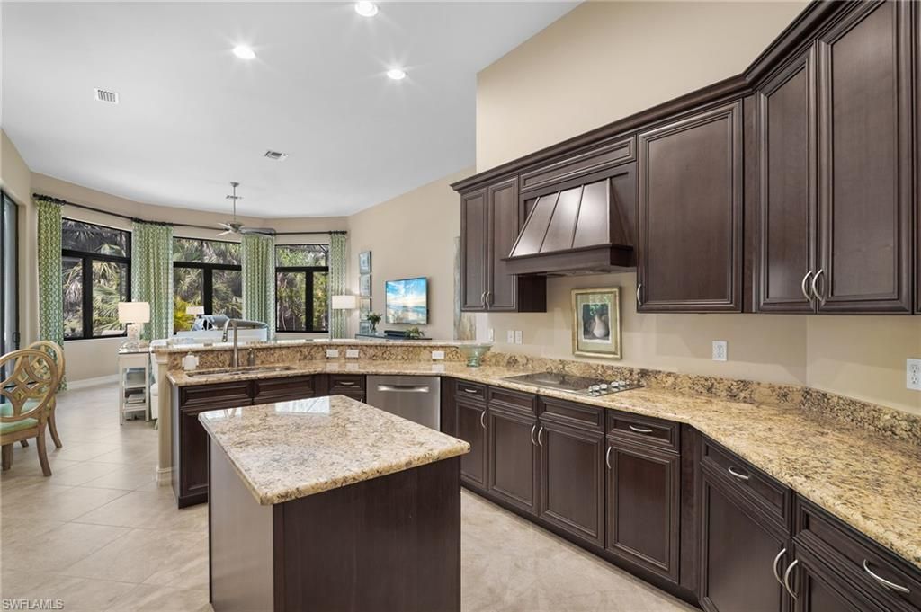 Dining room, Interior, Kitchen, Pendant Lights, Recessed Lighting