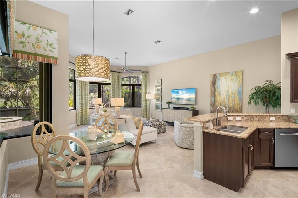 Dining room, Interior, Kitchen, Living room, Pendant Lights, Recessed Lighting