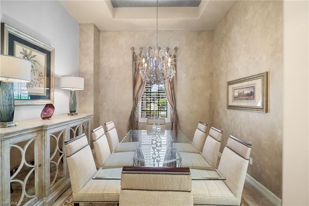 Chandelier, Dining room, Interior