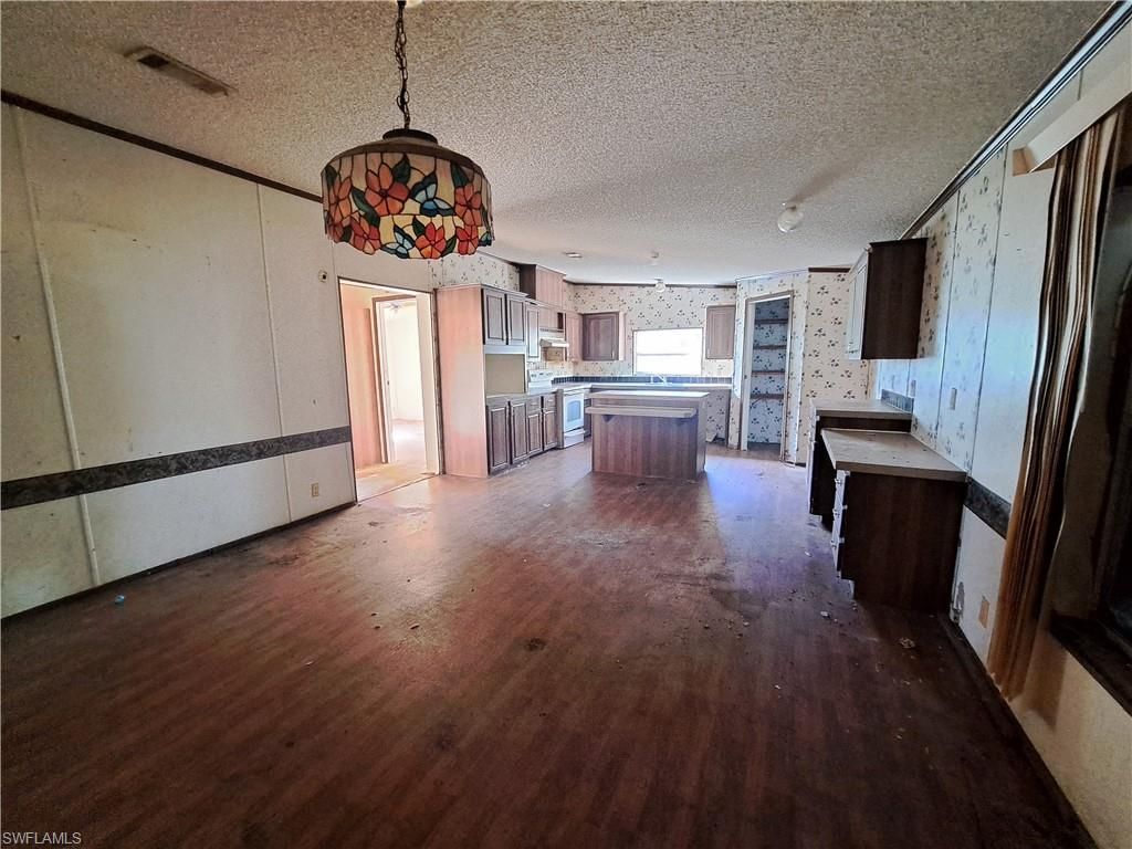 Empty room, Interior, Kitchen, Pendant Lights, Wood Texture Flooring