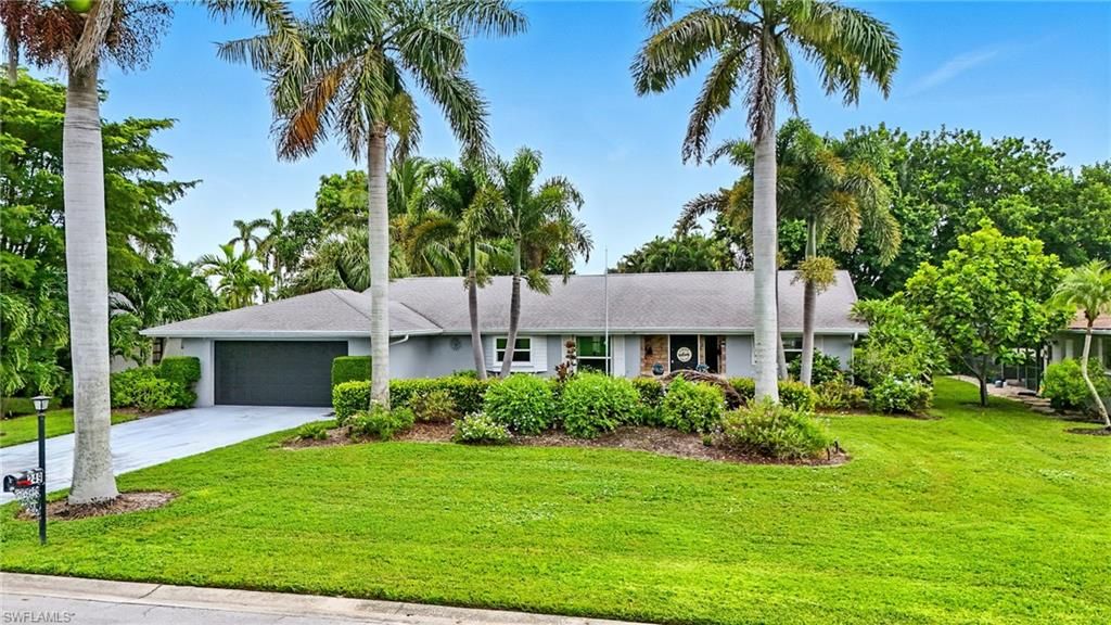 Attached, Backyard, Exterior, Facade, Ranch