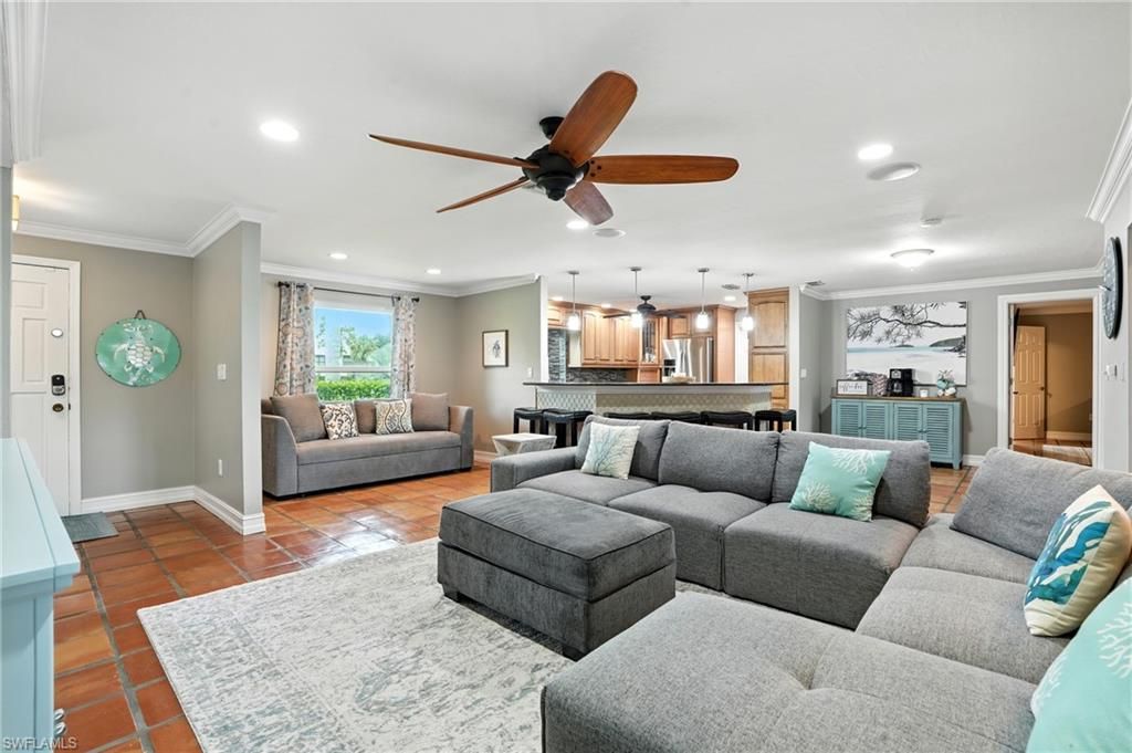 Interior, Kitchen, Living room, Pendant Lights, Recessed Lighting